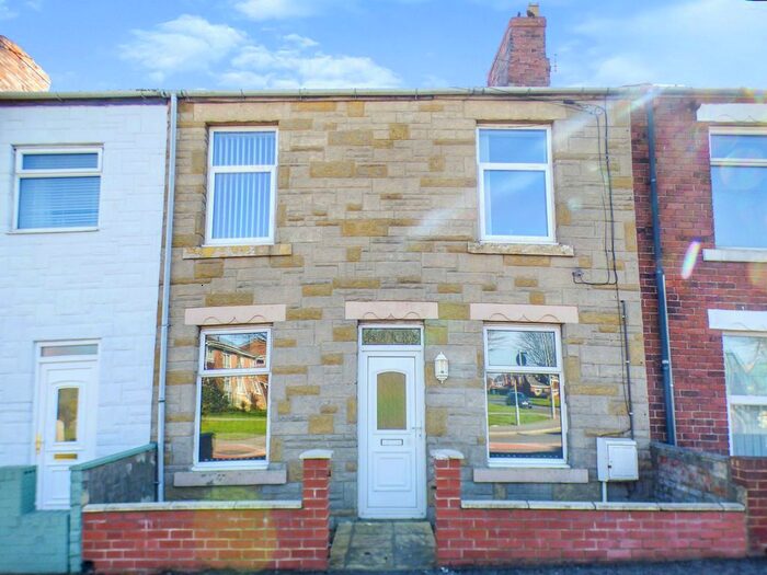 2 Bedroom Flat To Rent In Pioneer Terrace, Bedlington, NE22