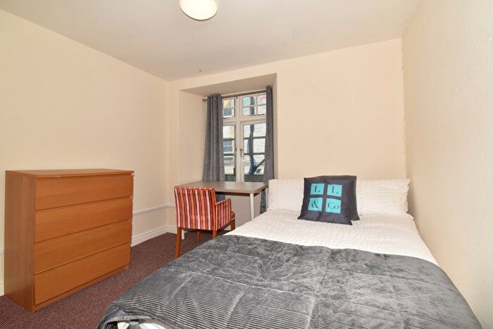 4 Bedroom Flat To Rent In Arwenack Street, Falmouth, TR11