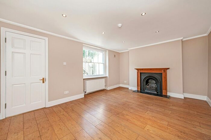 1 Bedroom Flat To Rent In St John Street, London, EC1V