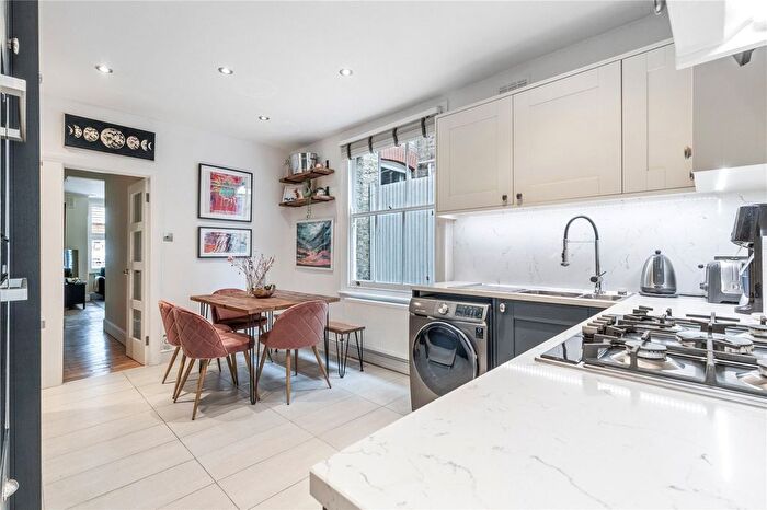 1 Bedroom Flat For Sale In Credenhill Street, London, SW16