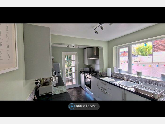 2 Bedroom Semi-Detached House To Rent In Queens Road, Wallasey, CH44