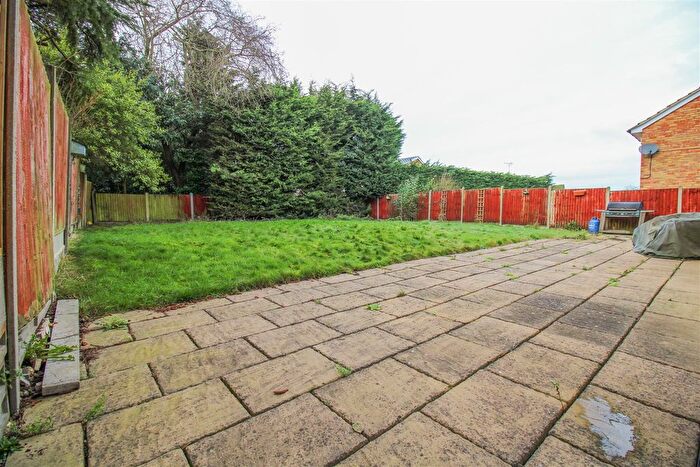 4 Bedroom Detached House For Sale In Upper Hook, Harlow, CM18