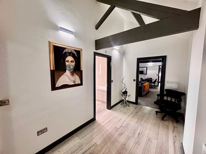 1 Bedroom Apartment For Sale In , Wellingborough Road, Rushden, NN10