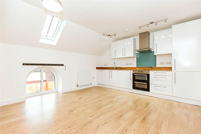 1 Bedroom Apartment To Rent In Cock Road, Bristol, BS15