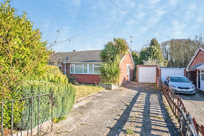 2 Bedroom Semi Detached Bungalow For Sale In Cats Lane, Sudbury, CO10