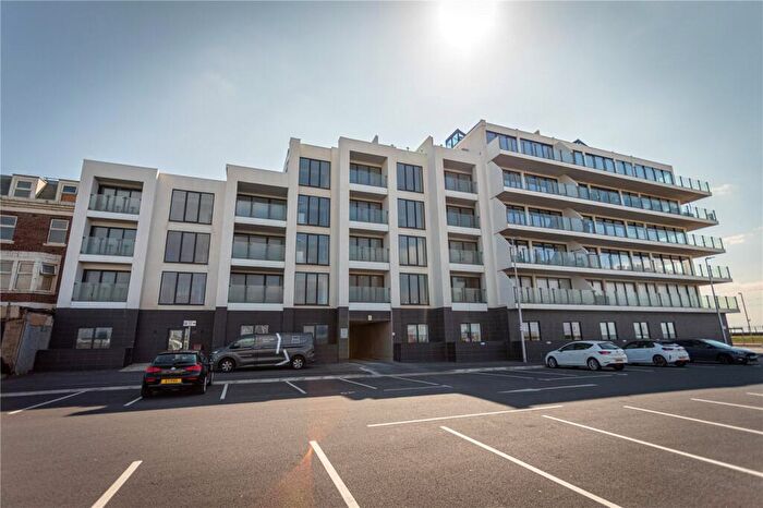 2 Bedroom Flat For Sale In Coastal Point, - New South Promenade Blackpool, Lancashire, FY4