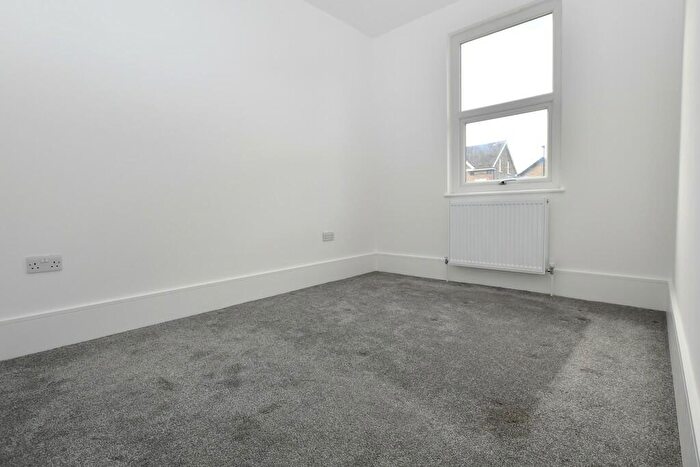 2 Bedroom Apartment To Rent In Lansdowne Road, Croydon, CR0