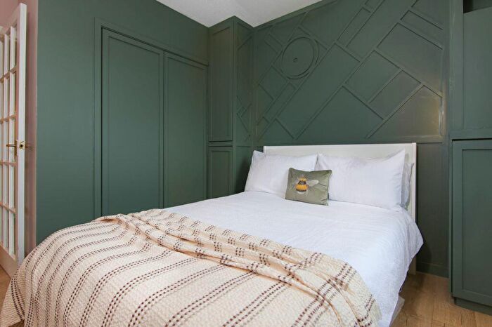 1 Bedroom Flat For Sale In / Moira Terrace, Craigentinny, Edinburgh, EH7