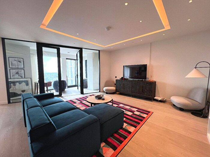 3 Bedroom Flat To Rent In Apartment, River Park Tower, Nine Elms Lane, London, SW8