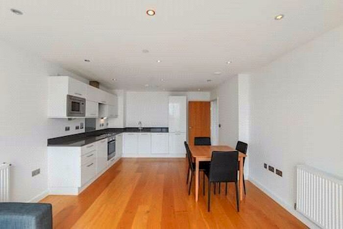 1 Bedroom Apartment To Rent In High Street, London, E15