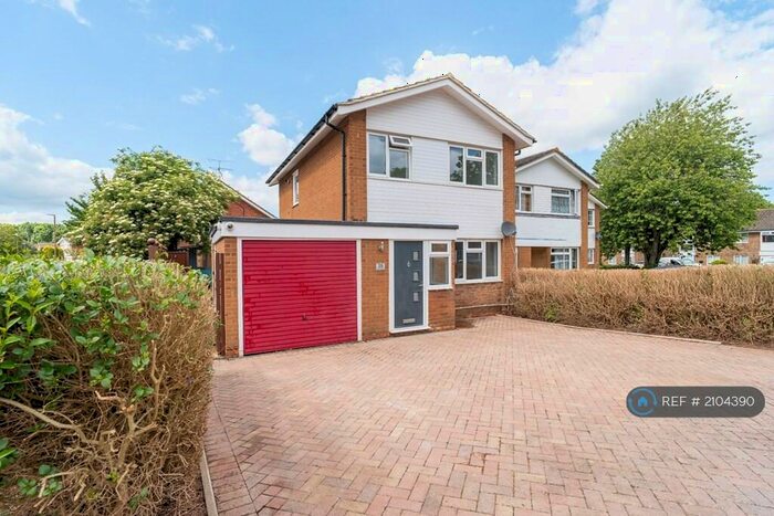3 Bedroom Detached House To Rent In Malvern Drive, Milton Keynes, MK11