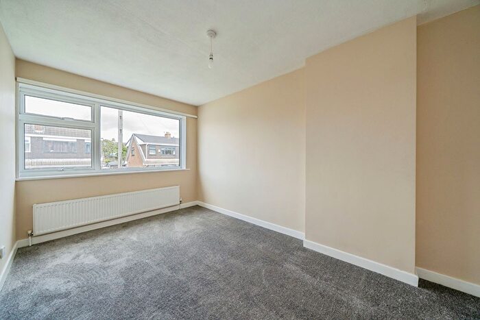 3 Bedroom Semi-Detached House For Sale In Wednesbury Drive, Great Sankey, Warrington, Cheshire, WA5