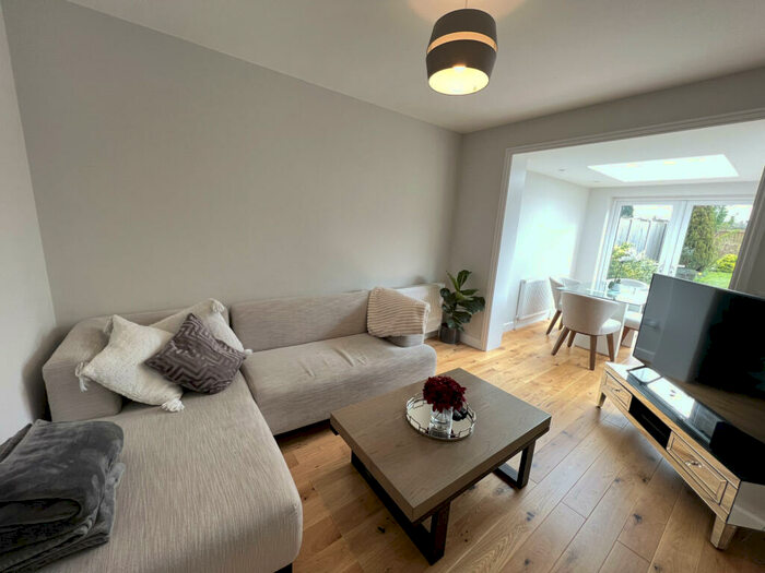 2 Bedroom Bungalow To Rent In High Road West, Felixstowe, Suffolk, IP11