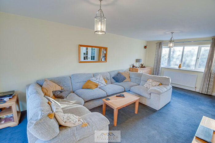 4 Bedroom Detached House For Sale In Olivers Way, Catcliffe, Rotherham, S60