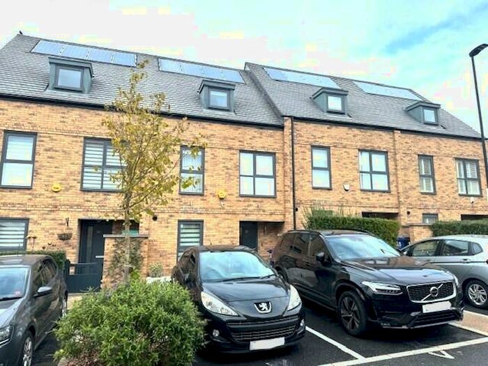 4 Bedroom Terraced House To Rent In Hurrell Drive, Harrow, HA2