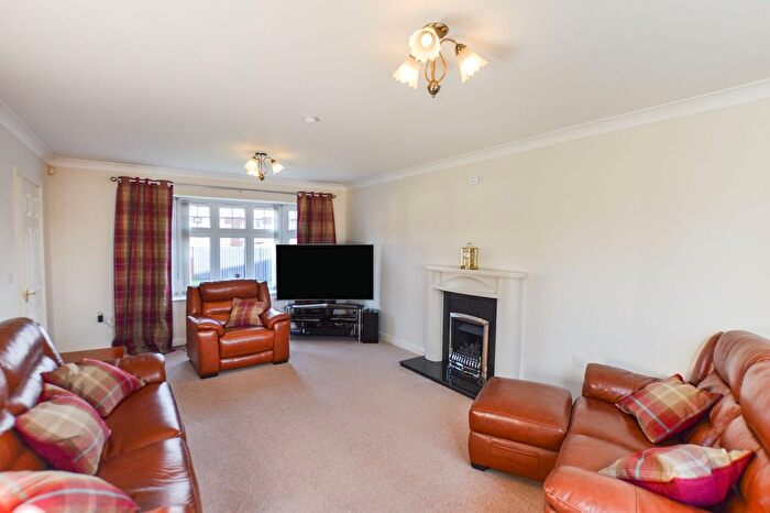 5 Bedroom Detached House For Sale In Priory Wynd, Kilwinning, KA13