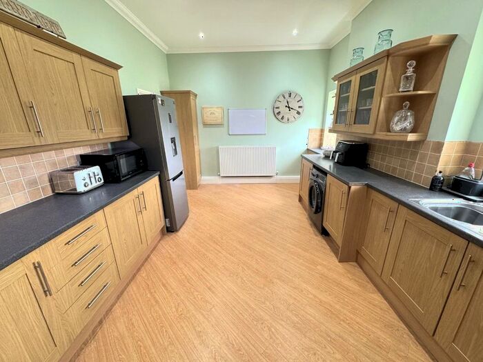 2 Bedroom Flat For Sale In Eldon Grove, Hartlepool, TS26