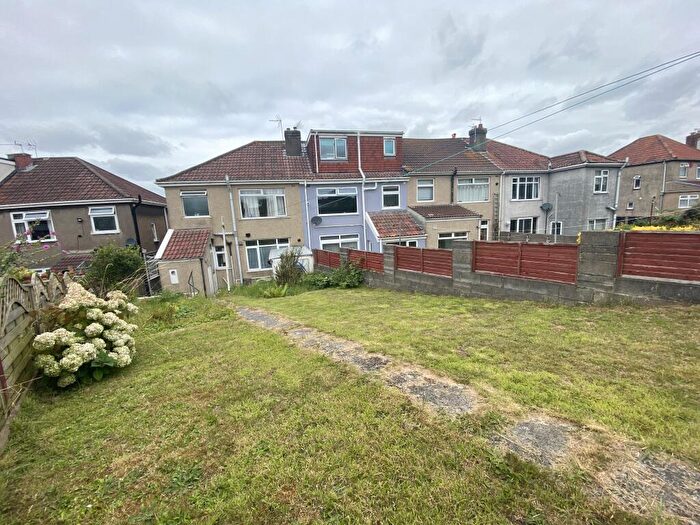 3 Bedroom House To Rent In Hillside Avenue, Bristol, BS15