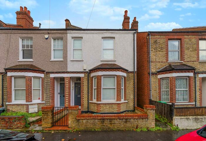 2 Bedroom Terraced House To Rent In Faversham Road, Beckenham, BR3