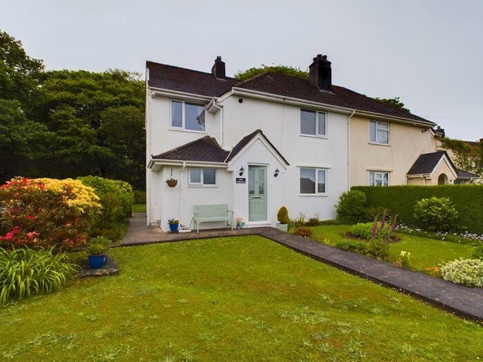 3 Bedroom Property For Sale In Gig Lane, Carnon Downs, Truro, TR3