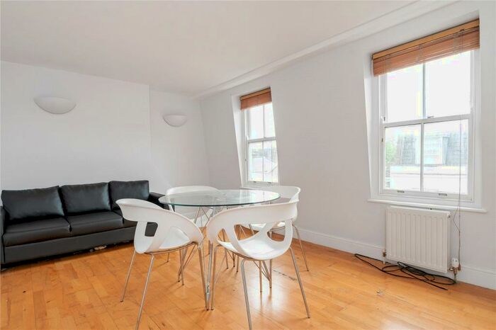 2 Bedroom Apartment To Rent In Exmouth Market, London, EC1R