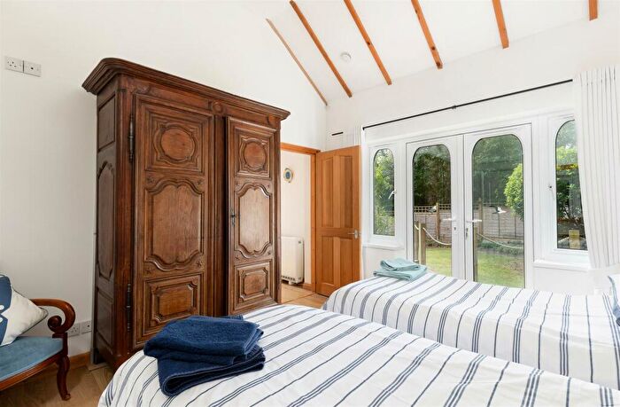 2 Bedroom Chalet For Sale In Wootton Bridge, Isle Of Wight, PO33