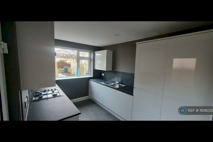 2 Bedroom Flat To Rent In Ruthven Street, Auchterarder, PH3