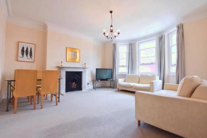 1 Bedroom Flat To Rent In Waveney House, Ormonde Gate, London, SW3