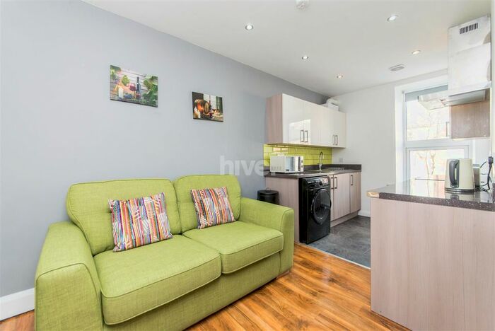 1 Bedroom Flat To Rent In Fern Apartments, Osborne Road, Jesmond, NE2