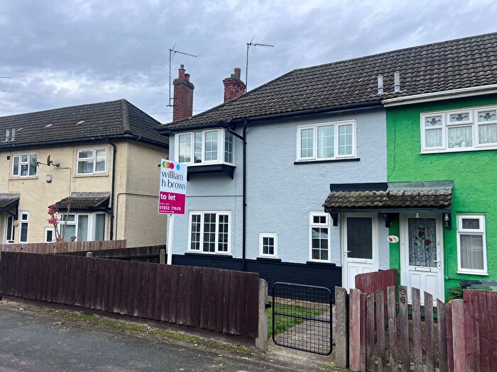 3 Bedroom Semi-Detached House To Rent In Saddlebow Road, King's Lynn, PE30