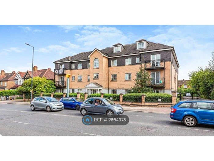 3 Bedroom Flat To Rent In Bowles Court, Harrow, HA3