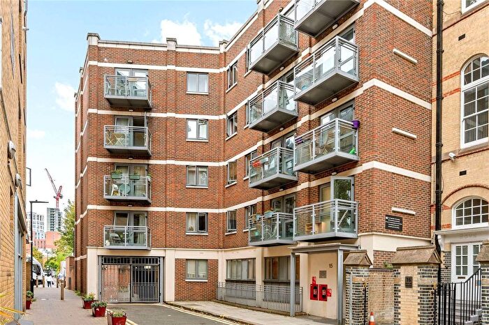 1 Bedroom Flat To Rent In Hoxton Square, London, N1