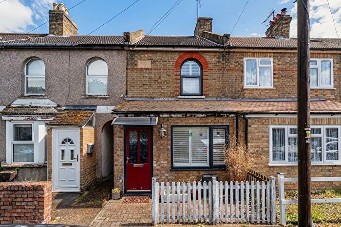 3 Bedroom Terraced House For Sale In Alexandra Road, Englefield Green, Egham, Surrey, TW20