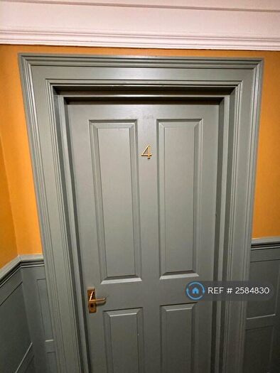 1 Bedroom Flat To Rent In Beaconsfield Villas, Brighton, BN1