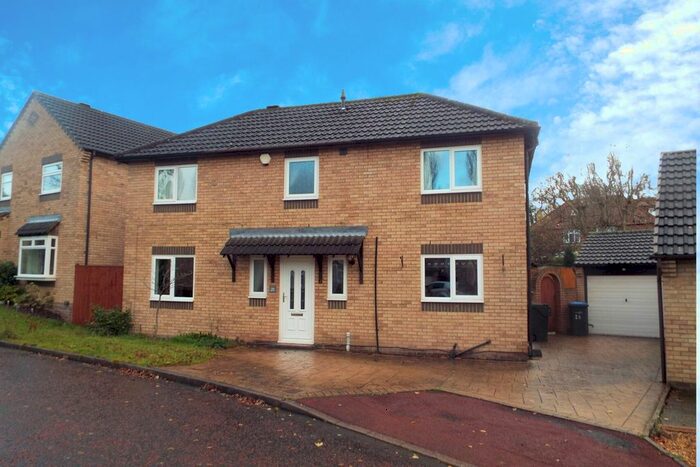 4 Bedroom Detached House To Rent In Eagle Park, Marton-In-Cleveland, Middlesbrough, TS8