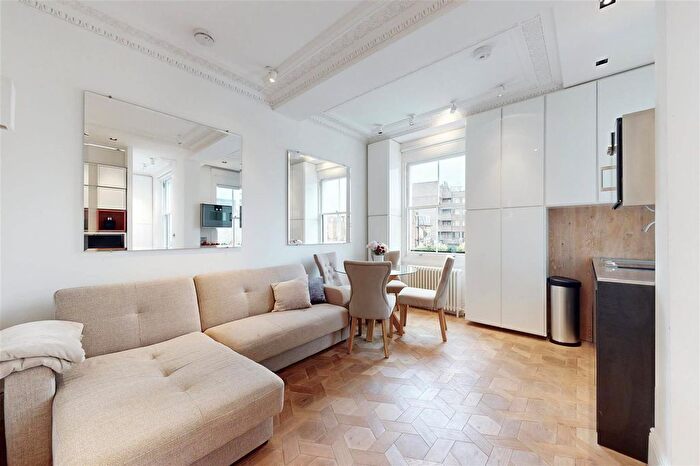 1 Bedroom Flat To Rent In Ovington Gardens, London, SW3