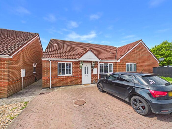 2 Bedroom Semi-Detached Bungalow For Sale In Stockwith Drive, Louth, LN11