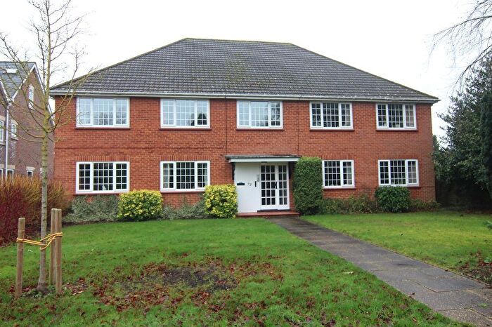 2 Bedroom Flat To Rent In Sturges Road, Wokingham, RG40