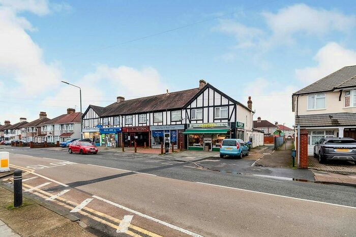 1 Bedroom Flat To Rent In B Brampton Road, Bexleyheath, Kent, DA7