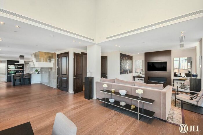 3 Bedroom Flat To Rent In Trinity House, Kensington High Street, London, W14