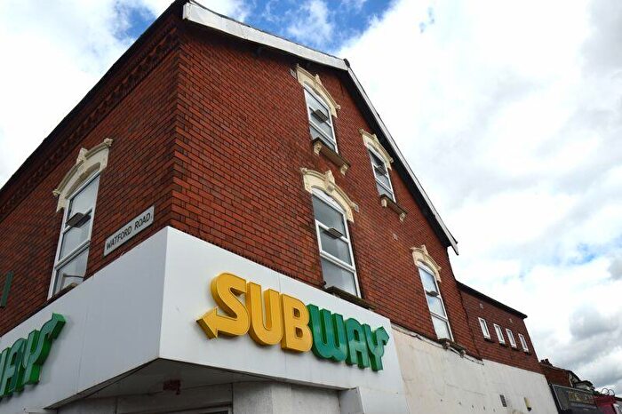 1 Bedroom Flat To Rent In Apt, B Pershore Road, Cotteridge, B30