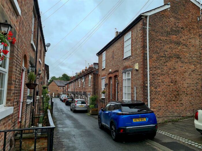 2 Bedroom Terraced House To Rent In River Street, Wilmslow, SK9