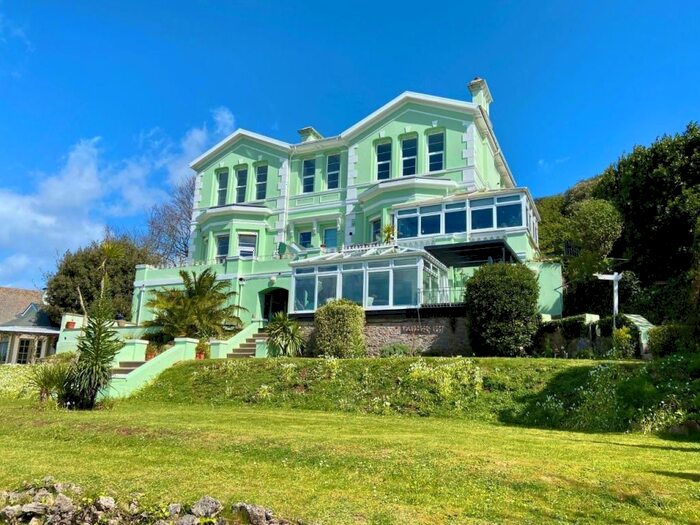 2 Bedroom Flat To Rent In Harold Court, St. Lukes Road South, Torquay, TQ2