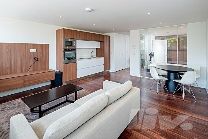 1 Bedroom Flat To Rent In Centre Heights, Finchley Road, Hampstead, NW3