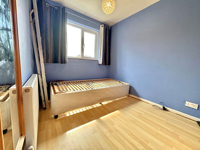 3 Bedroom Terraced House For Sale In Walcot Close, Thornbury, Plymouth, PL6