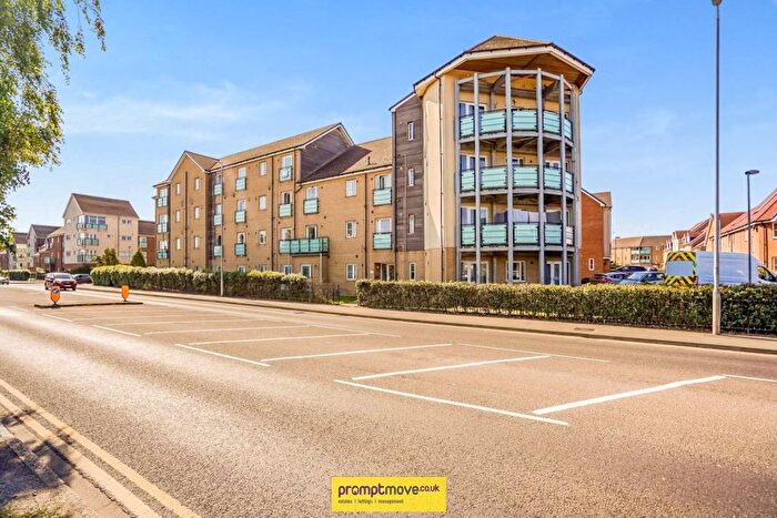 1 Bedroom Property For Sale In Daimler Drive, Dunstable, LU6