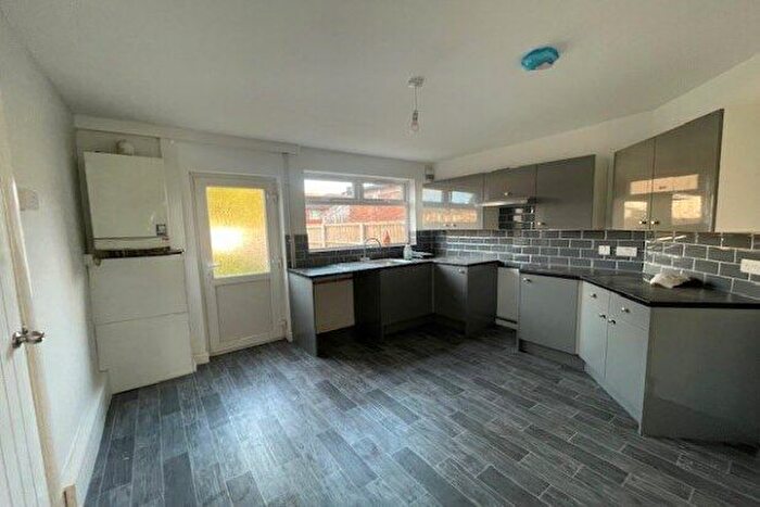 3 Bedroom Property To Rent In Farndale Avenue, Coventry, CV6