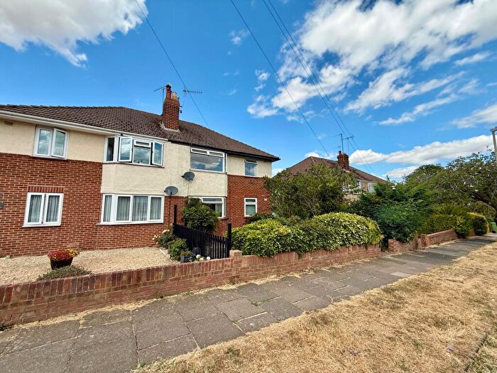 2 Bedroom Flat To Rent In Orchard Avenue, Cheltenham, GL51