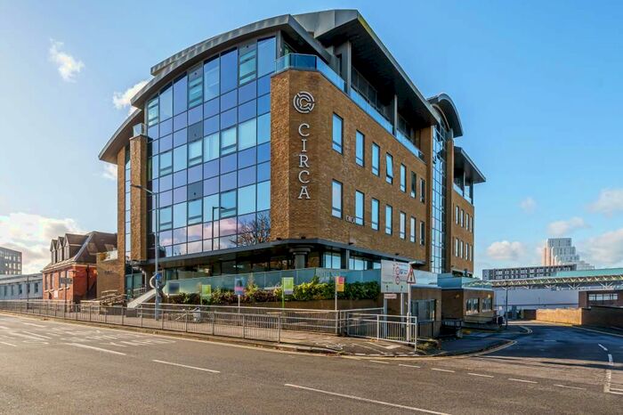 1 Bedroom Flat To Rent In The Ring, Bracknell, RG12