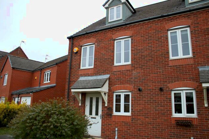 3 Bedroom Semi-Detached House To Rent In Speakman Way, Prescot, L34
